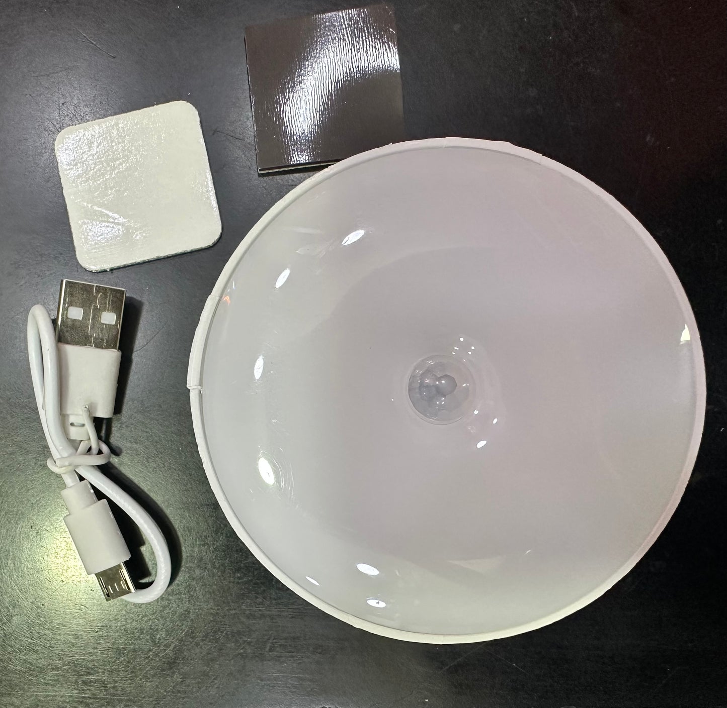 TOKYO®   3w Chargeable and  Motion Sensor Cabinet /Undercounter Light