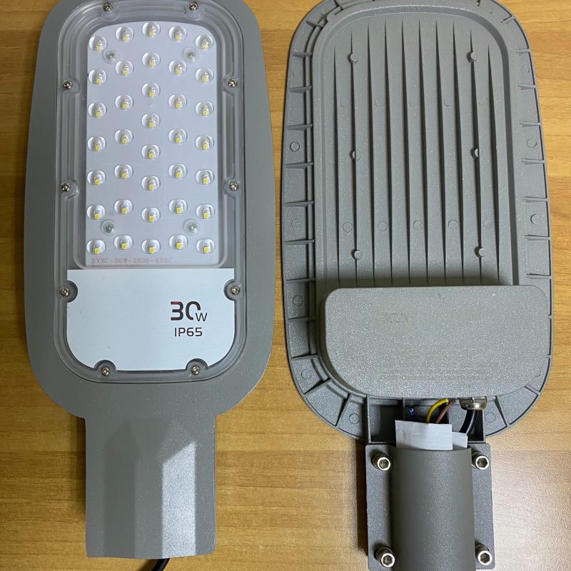 Tokyo ® Street Light for Outdoor and Poles - TOKYO